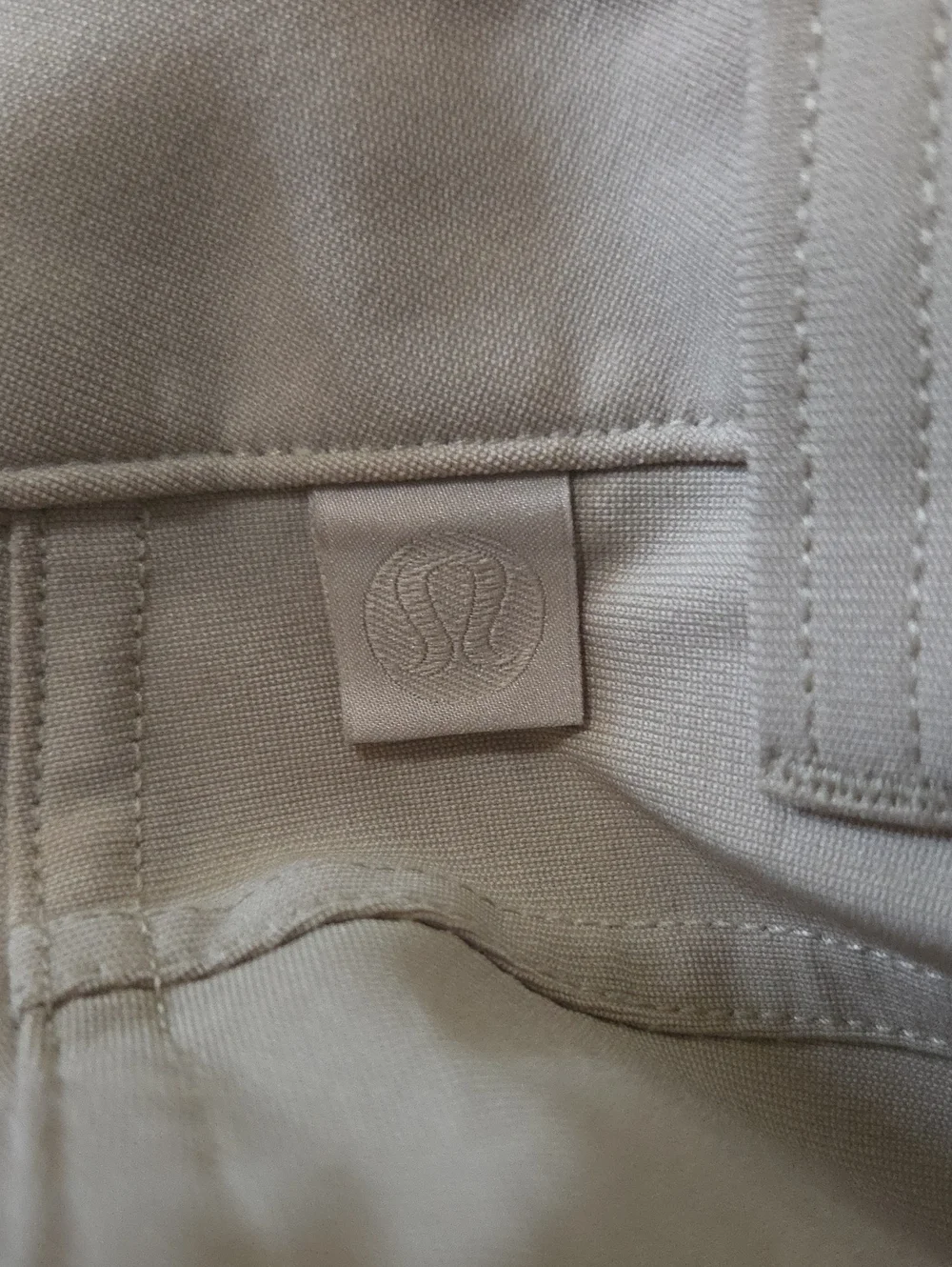 Lululemon Beige Khaki ABC Classic Fit 5 Pocket Pants 30